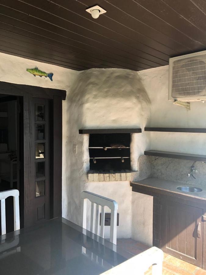 Apartamento Frente Mar Com 02 Suites Бомбиньяс Экстерьер фото