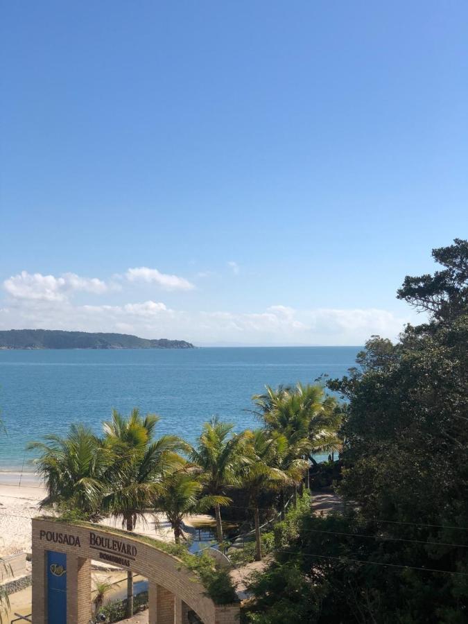 Apartamento Frente Mar Com 02 Suites Бомбиньяс Экстерьер фото